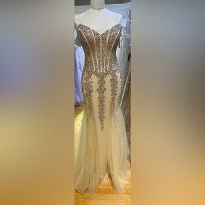 Prom/Special occasion dress